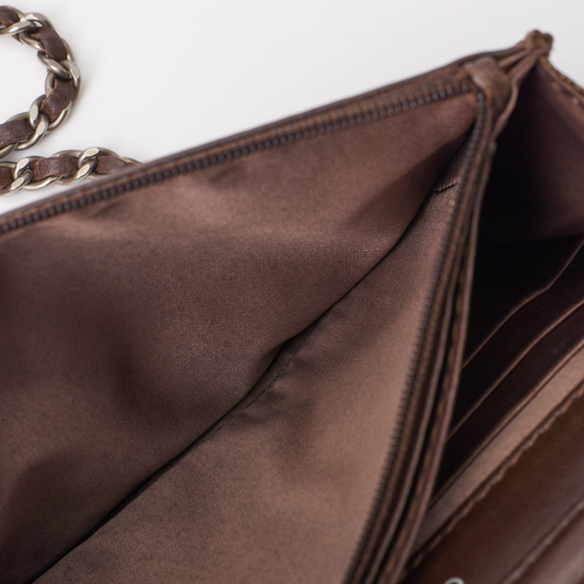 CHANEL Shoulder Bag Mini Travel Chain Wallet Lambskin Canvas Brown Silver-Tone Hardware Pre-Owned - Vintage La Charme