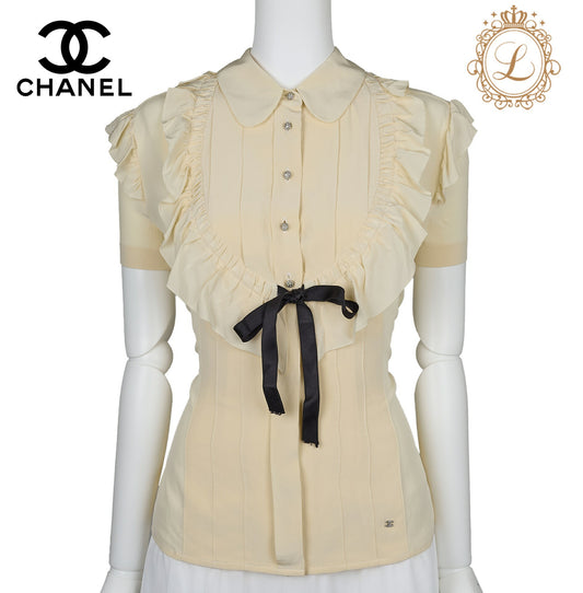 CHANEL Blouse, Short Sleeve, Cut-and-Sew, 100% Silk, Beige, Gold-Tone Hardware, Pre-Owned - Vintage La Charme
