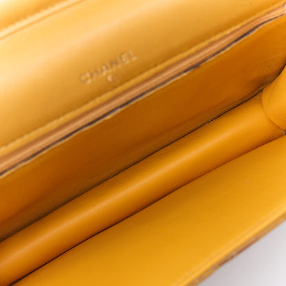 CHANEL Shoulder Bag, V-Flap Push Lock, Chain Shoulder, Lambskin, Yellow, Gold-Tone Hardware, Pre-Owned - Vintage La Charme