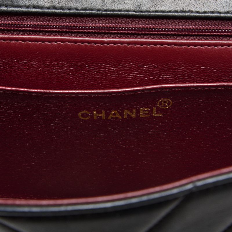 CHANEL Handbag V Stitch Coco Handle 2WAY Lambskin Pink Gold-Tone Hardware Pre-Owned - Vintage La Charme