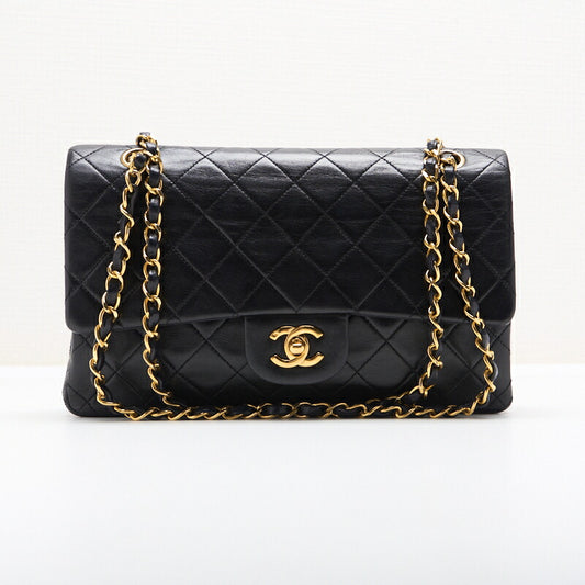 Chanel Shoulder Bag Matelasse Turn Lock Double Flap Chain Shoulder Lambskin Black Gold-Tone Hardware Pre-Owned - Vintage La Charme
