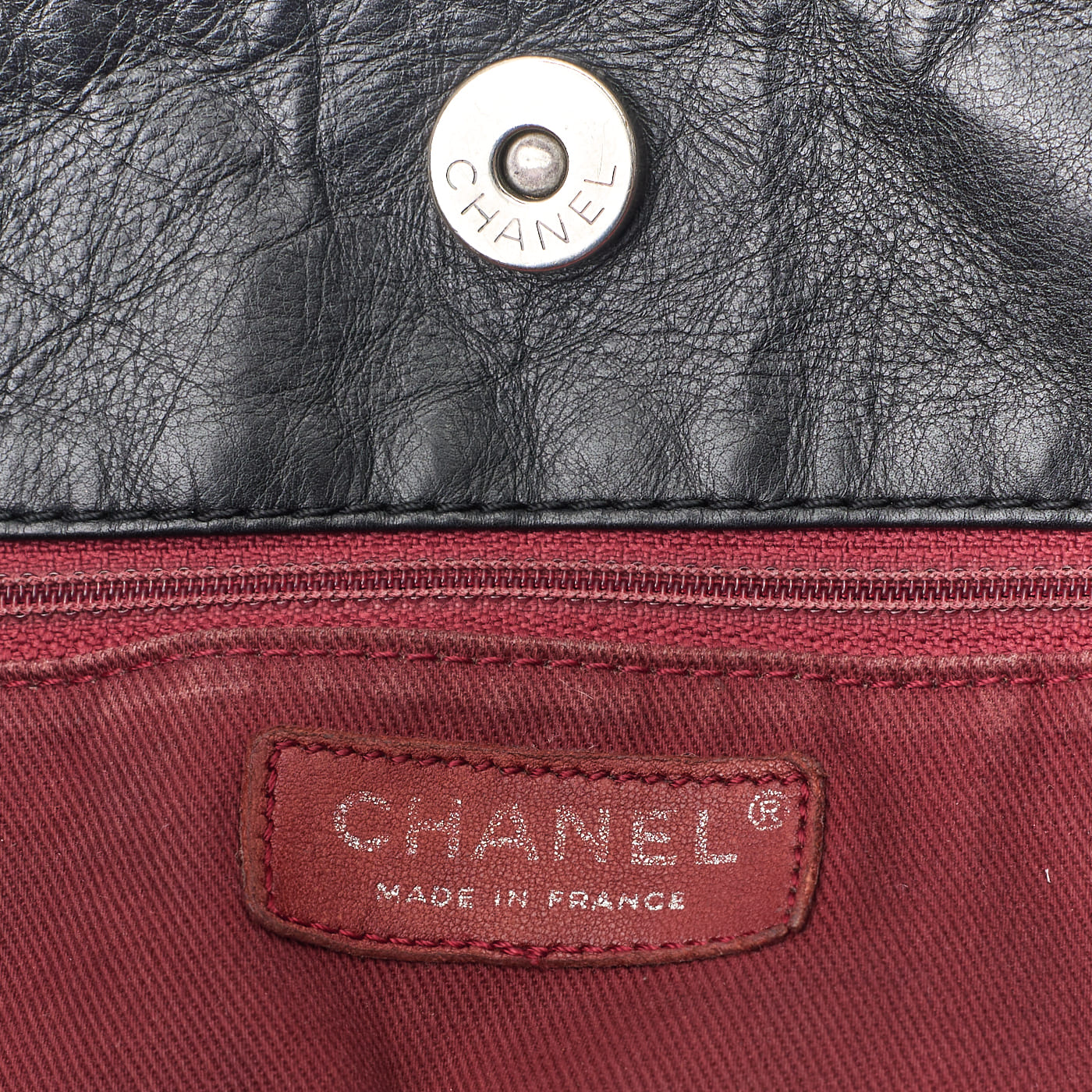 CHANEL Tote Bag Matelasse Coco Mark Double Chain Vintage Calf Black Silver-Tone Hardware Pre-Owned - Vintage La Charme