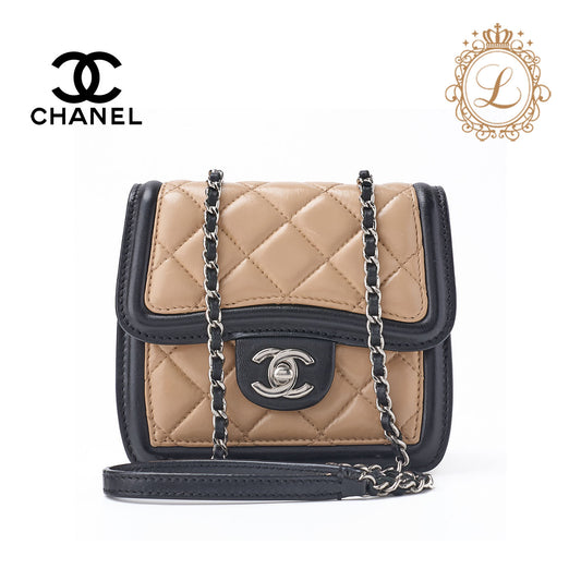 CHANEL Mini Shoulder Bag, Matelasse, Turn Lock, Lambskin, Beige, Gold-Tone Hardware, Pre-Owned - Vintage La Charme