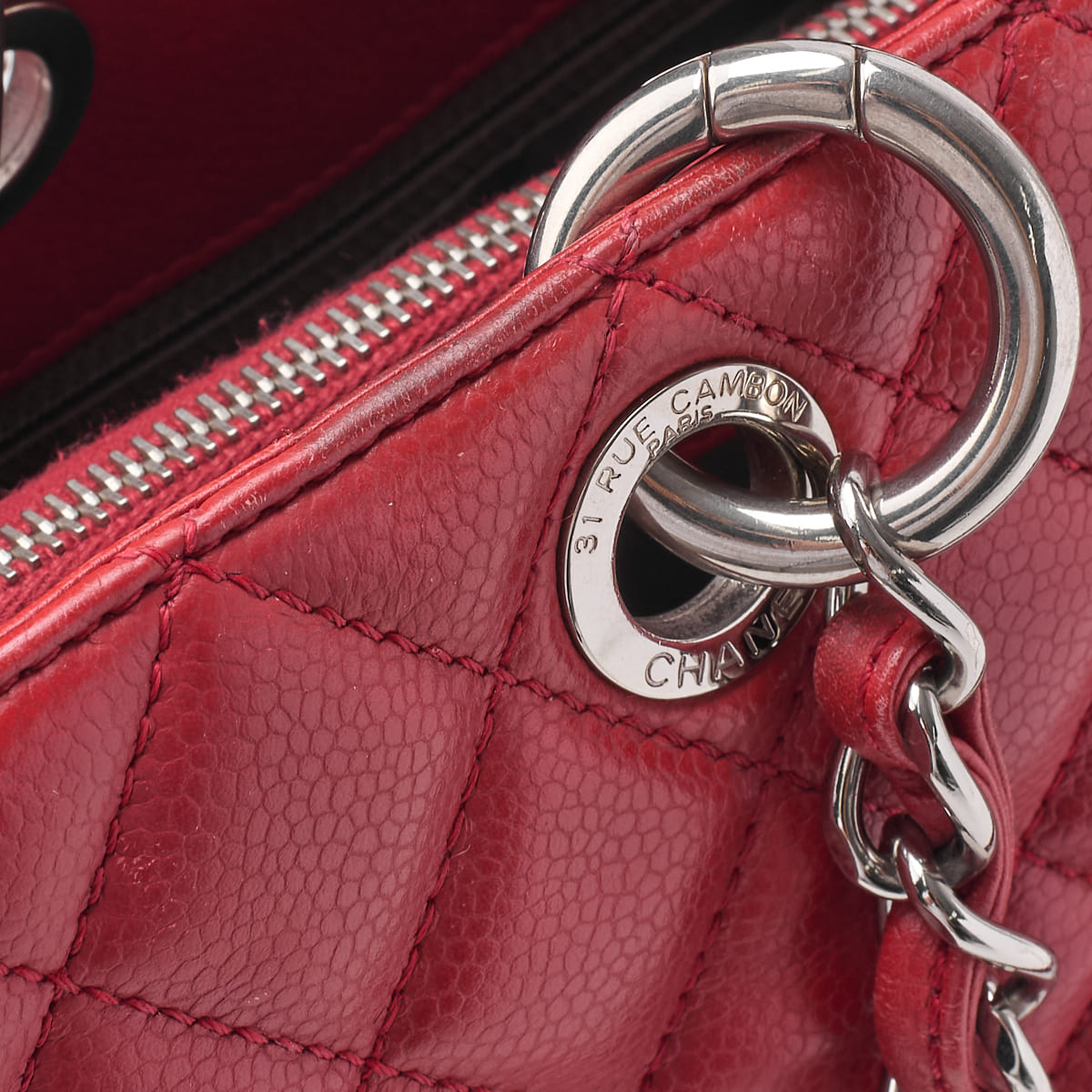 CHANEL Shoulder Bag, Matelasse GST Coco Mark, Caviar Skin, Red, Silver-Tone Hardware, Pre-Owned - Vintage La Charme