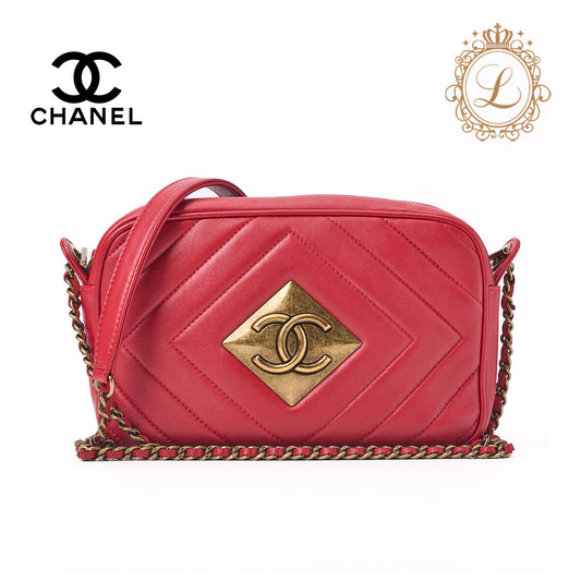 CHANEL Shoulder Bag, Diamond Stitch Coco Mark, Lambskin, Red, Gold-Tone Hardware, Pre-Owned - Vintage La Charme