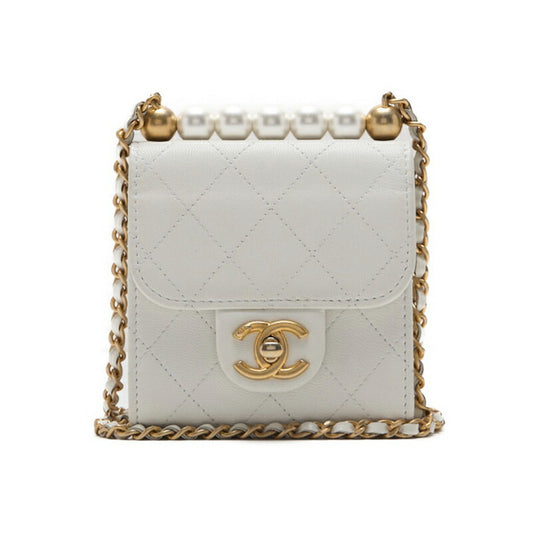 CHANEL Mini Shoulder Bag, Matelasse, Pearl Chain, Lambskin, White, Gold-Tone Hardware, Pre-Owned - Vintage La Charme