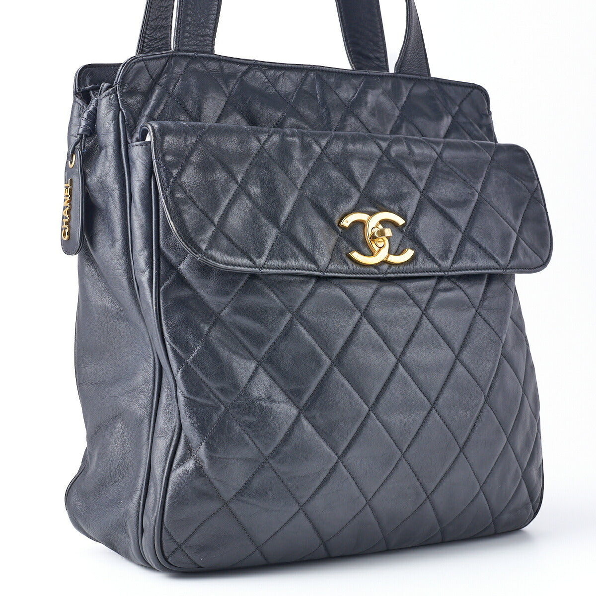 CHANEL Shoulder Bag Matelasse Outside Flap Lambskin Navy Gold-Tone Hardware Pre-Owned - Vintage La Charme