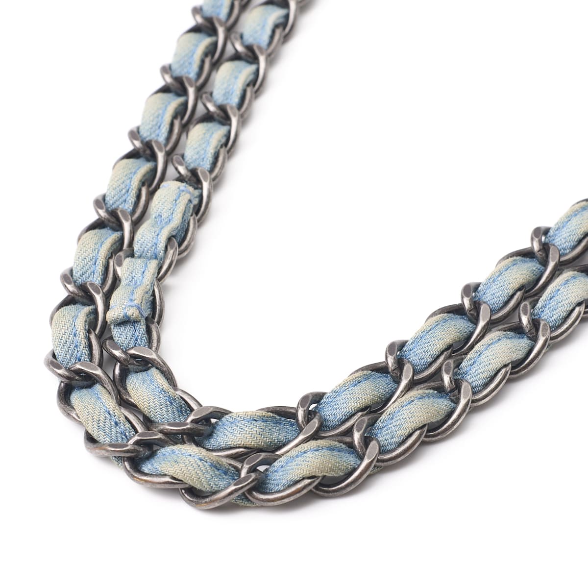 CHANEL Shoulder Bag Mini Chain Shoulder Denim Blue Denim Silver-Tone Hardware Pre-Owned - Vintage La Charme