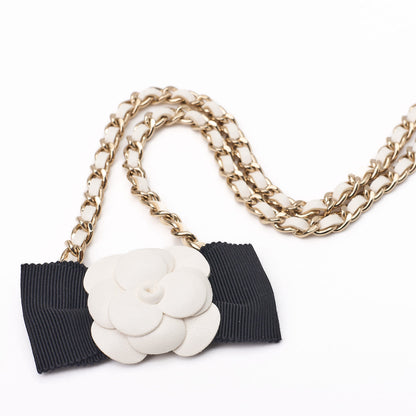 CHANEL Shoulder Bag Matelasse Camellia Chain Shoulder Lambskin White Gold-Tone Hardware Pre-Owned - Vintage La Charme