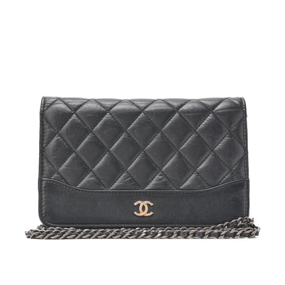 CHANEL Chain Wallet Matelasse Vintage Calf Black Gold-Tone Hardware Pre-Owned