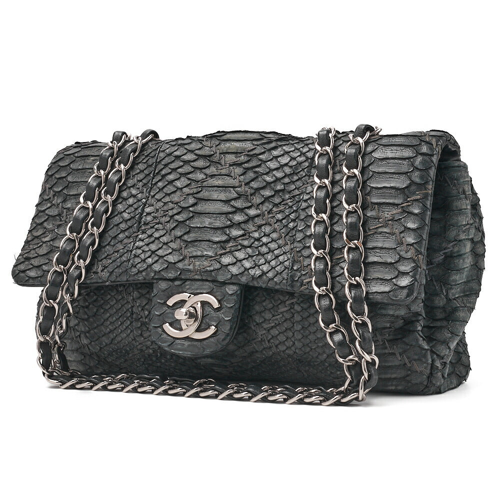 CHANEL Shoulder Bag, Matelasse Turn Lock Chain Shoulder, Python, Black, Gold-Tone Hardware, Pre-Owned - Vintage La Charme