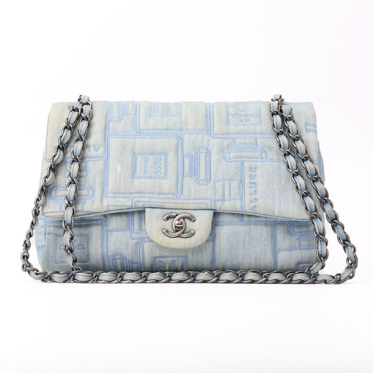 CHANEL Shoulder Bag Mini Chain Shoulder Denim Blue Denim Silver-Tone Hardware Pre-Owned - Vintage La Charme