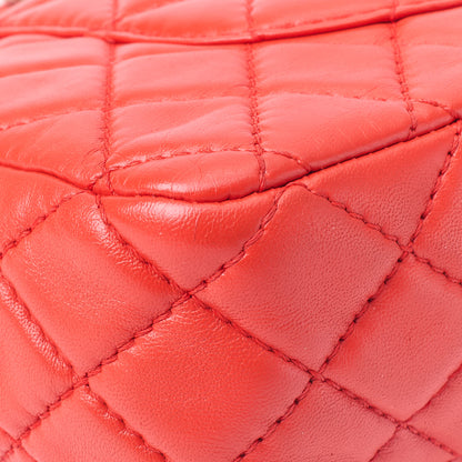 CHANEL Shoulder Bag Matelasse Turn Lock Double Flap Lambskin Red Gold-Tone Hardware Pre-Owned - Vintage La Charme